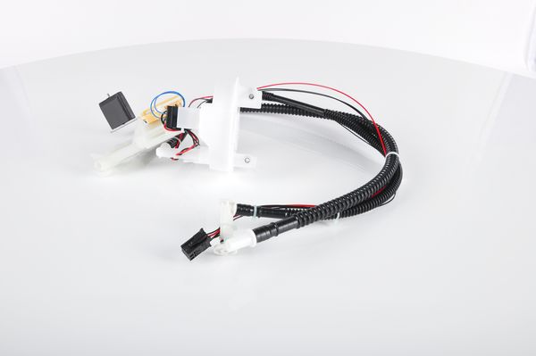 عوامة بنزين بوش 0986580343